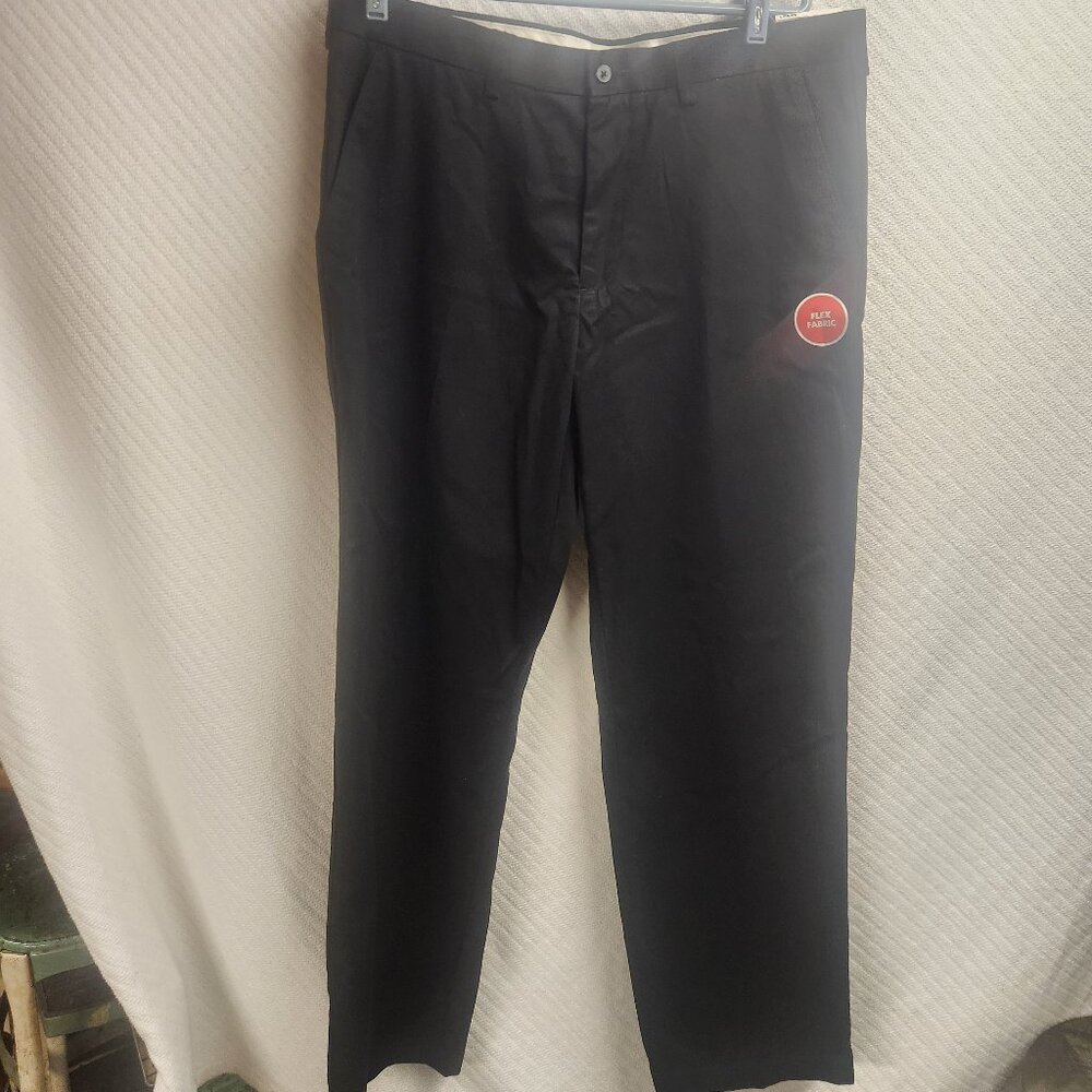 1222 - George 38W 32L Flat Front Pants